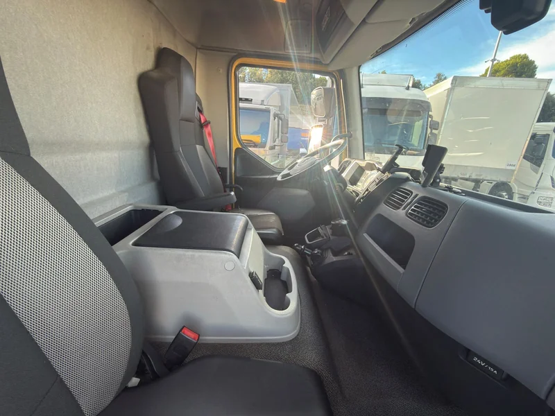 RENAULT D16.240 - Imagen 6
