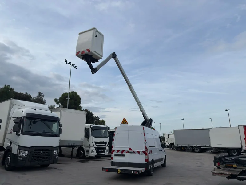 RENAULT MASTER F3500 2.3DCI145 - Imagen 4