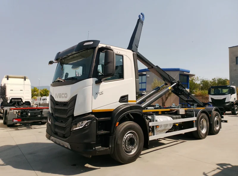 IVECO AD280X40 YPS ON X-WAY - Imagen 1