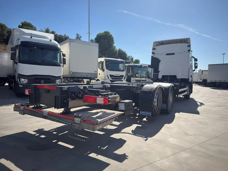 RENAULT T380 - Imagen 4