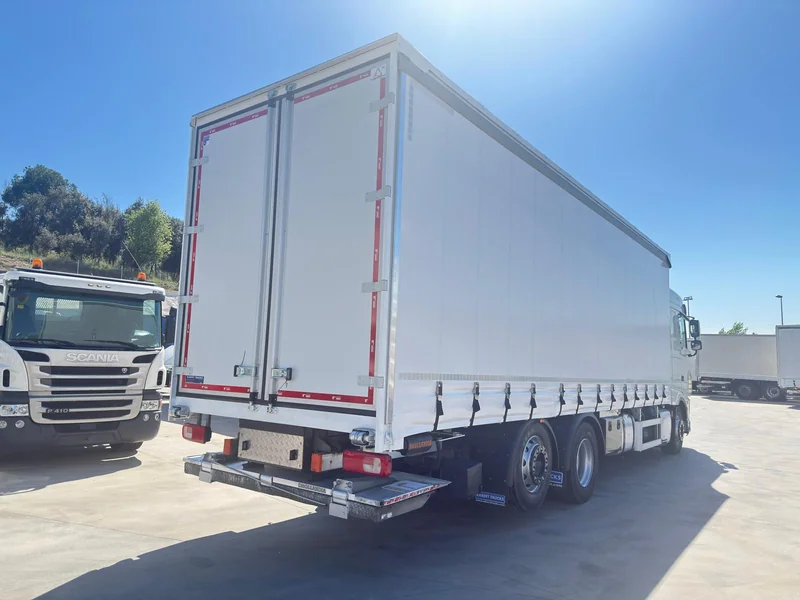 DAF XF 480 FAN SpaceCab - Imagen 3