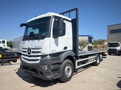 MERCEDES BENZ 28.40L Actros
