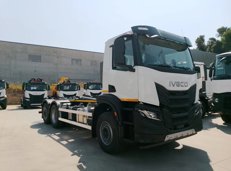 IVECO AD280X40 YPS ON X-WAY - Imagen 4