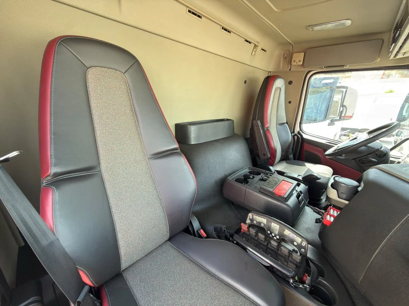 VOLVO FM410 - Imagen 12