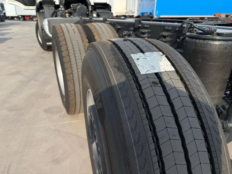 IVECO AD280X40 YPS ON X-WAY - Imagen 11