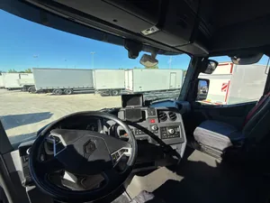 RENAULT T460 - Imagen 5