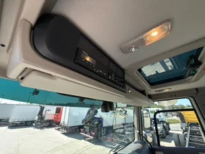 DAF CF370 - Image 7