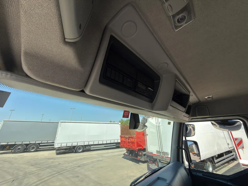 RENAULT D19.280 - Imagen 7