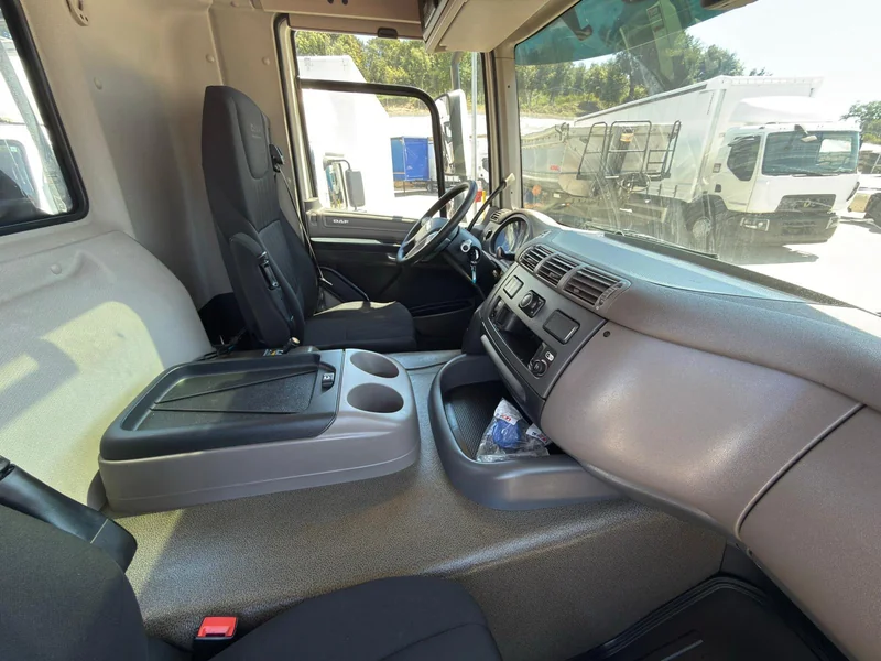 DAF CF370 - Imagen 12