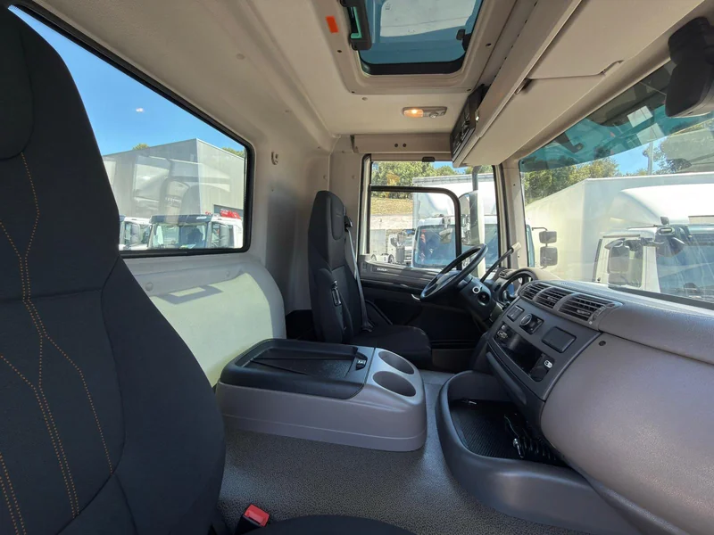 DAF CF370 - Imagen 8