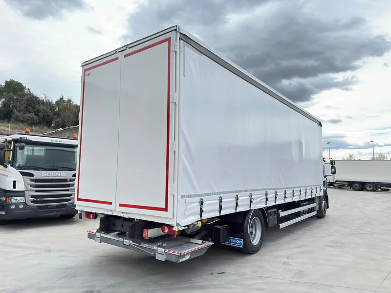 RENAULT D19 - Imagen 4