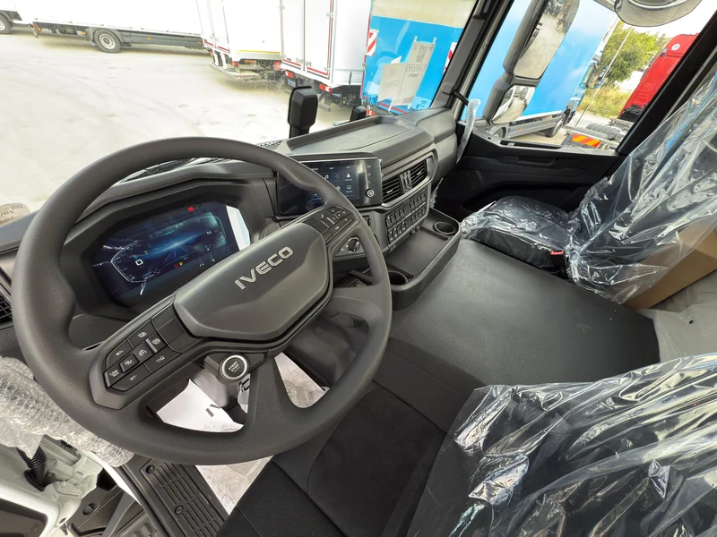 IVECO AD280X40 YPS ON X-WAY - Imagen 6