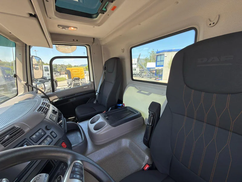 DAF CF370 - Imagen 6