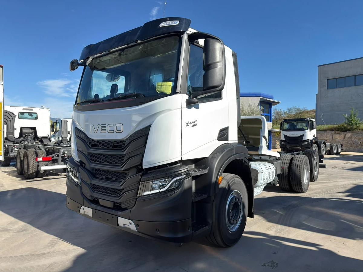 IVECO AD280X46 YPS ON+ X-WAY