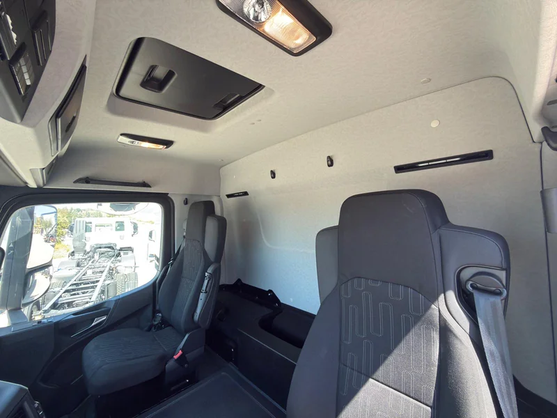 MERCEDES BENZ 28.40L Actros - Imagen 6