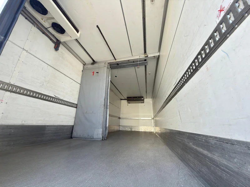 VOLVO FE320 - Imagen 10