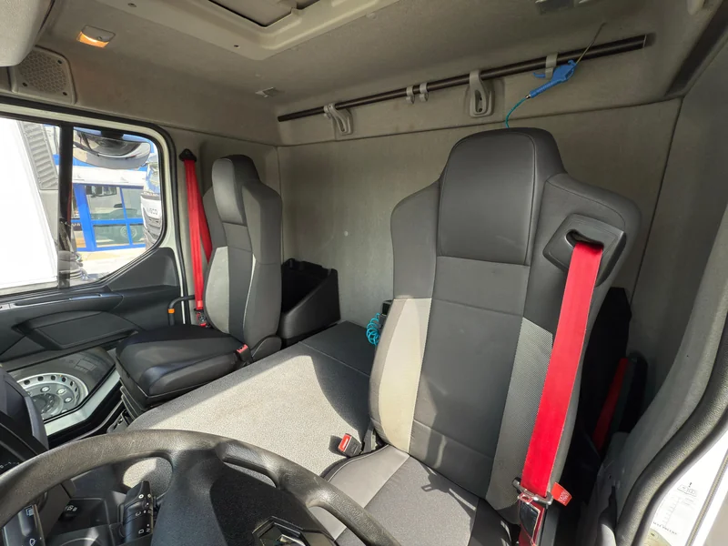 RENAULT D19.280 - Imagen 6