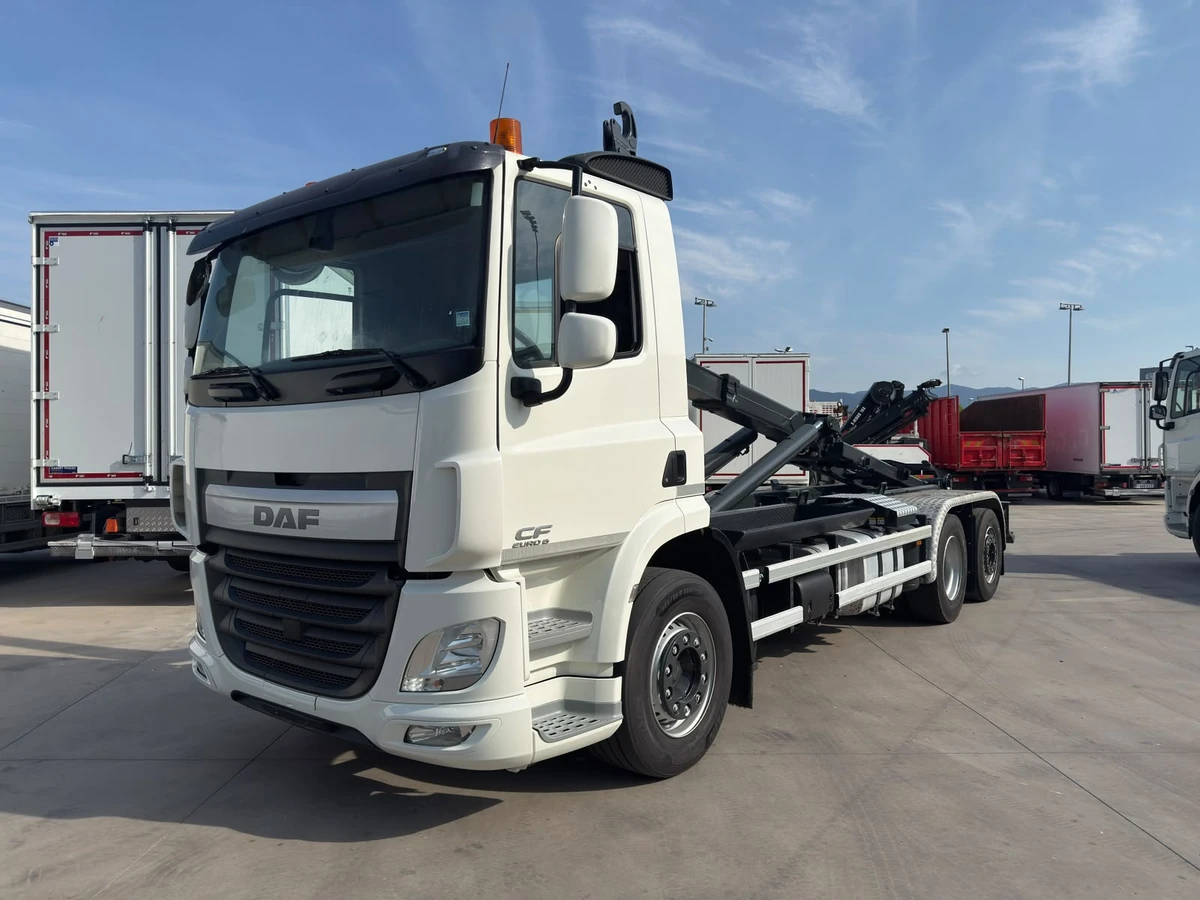 DAF CF 400