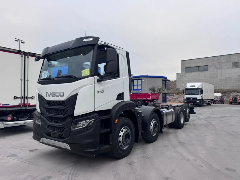 IVECO AD350X50 - Imagen 1