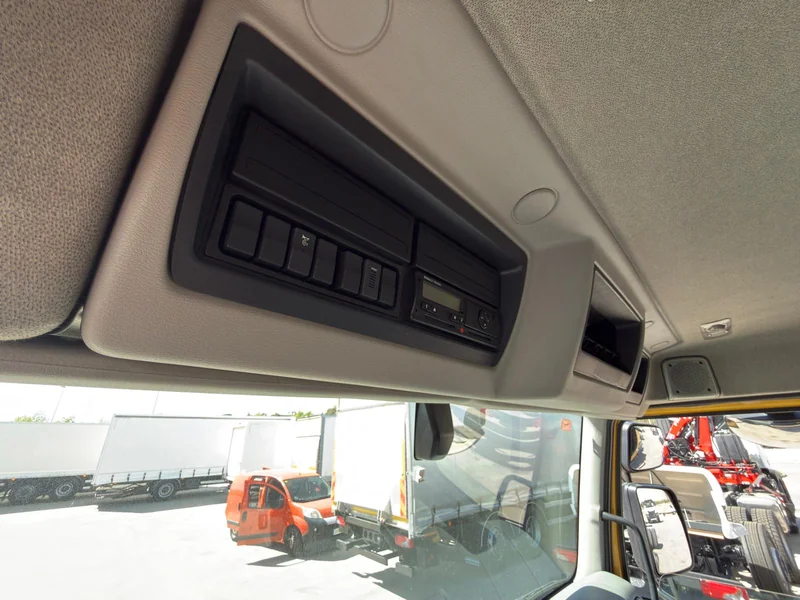 RENAULT D19.280 - Imagen 7