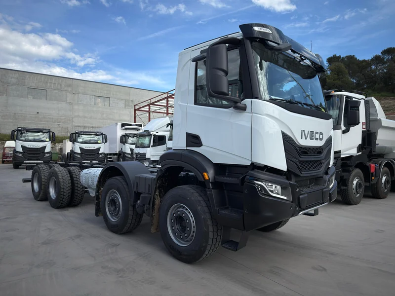 IVECO AD410T54 T-Way - Imagen 2