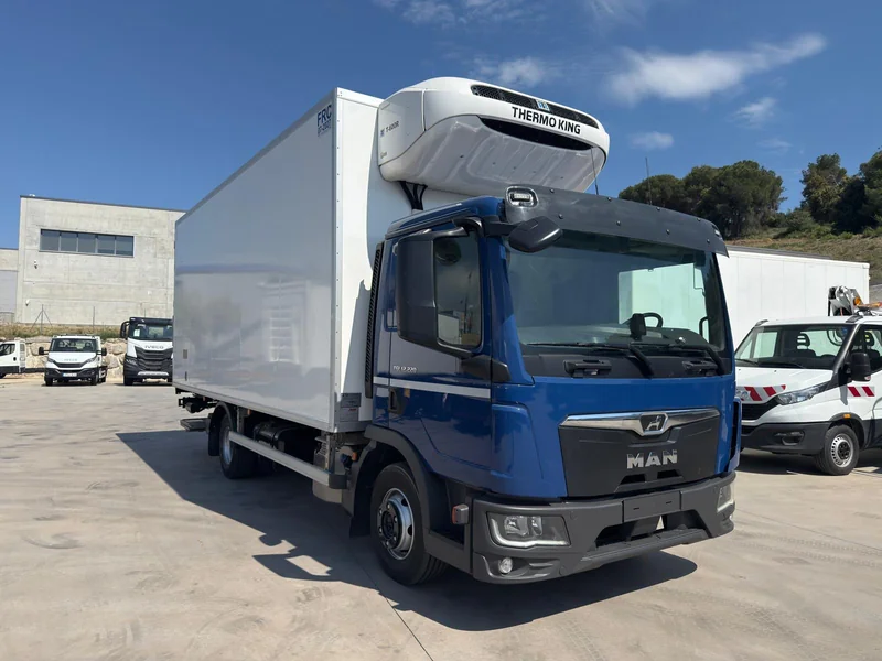 MAN 12.220 TGL - Imagen 2