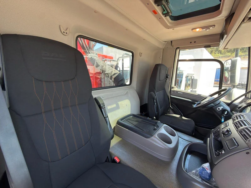 DAF CF370 - Imagen 13