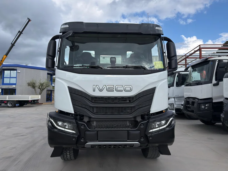 IVECO AD380T46 - Imagen 3